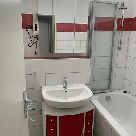 4-zimmer-wohnung 120 *