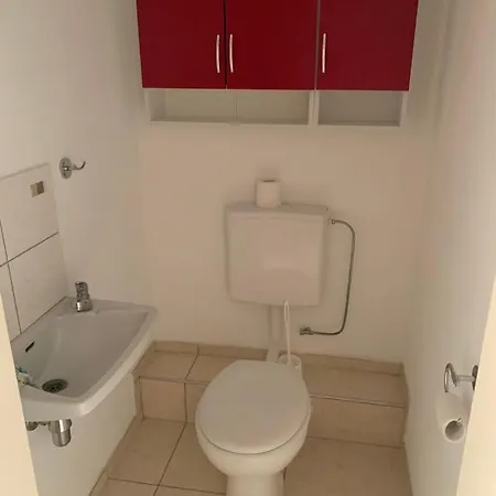 4-zimmer-wohnung 120 *